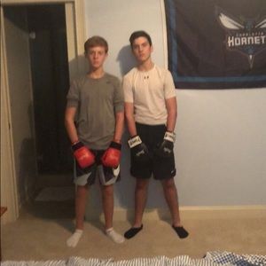 Meet your Posher, Dylan